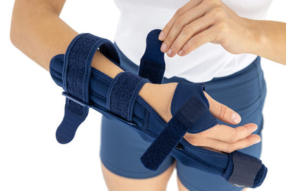 FingerFix articulated wrist hand finger splint