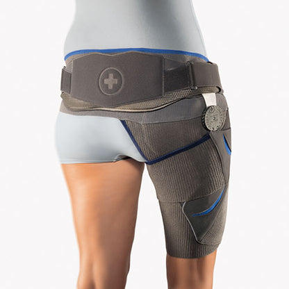 Attelle articulée de stabilisation et protection de la hanche