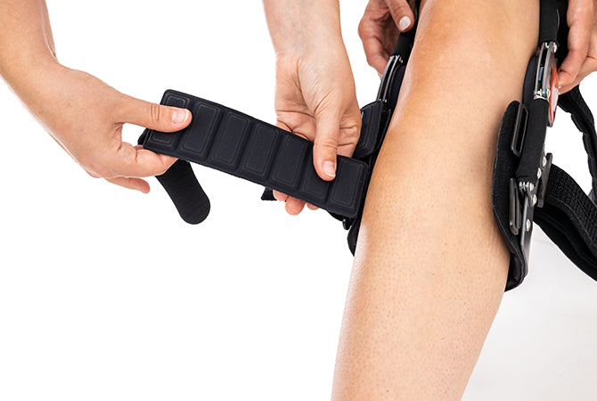Attelle de genou articulée ROM Bionic d'assistance de l'extension
