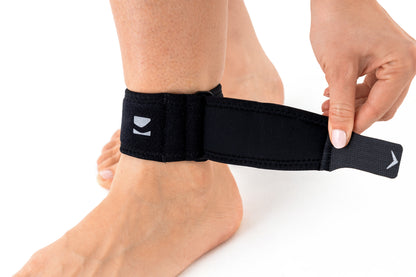 Bandage de cheville pour la stabilisation de l'articulation tibio-tarsienne