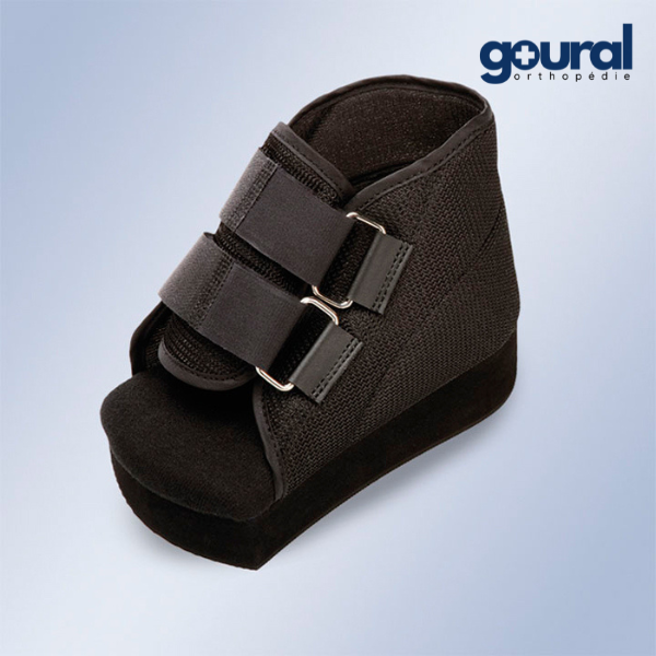 Total forefoot unloading shoe goural type III