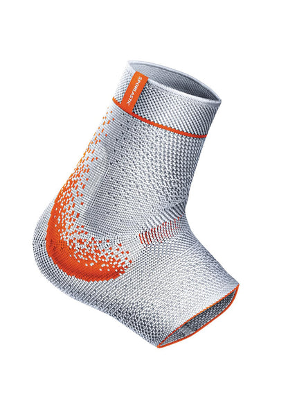 AIRMATRIX Malleo-Hit Supreme ankle support with silicone insert and massage nubs