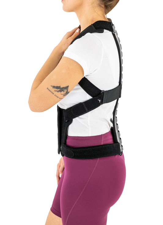 Corset d'immobilisation et de protection vertébrale pour le traitement de l'ostéoporose