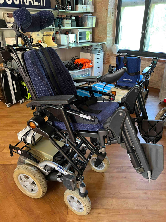 Fauteuil roulant électrique Invacare Storm 3