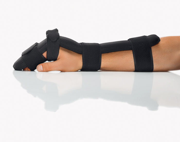 Orthèse de repos poignet-main-doigts DIP (position intrinsèque plus)