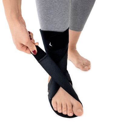Releveur de pied avec 4 rappels élastiques croisés