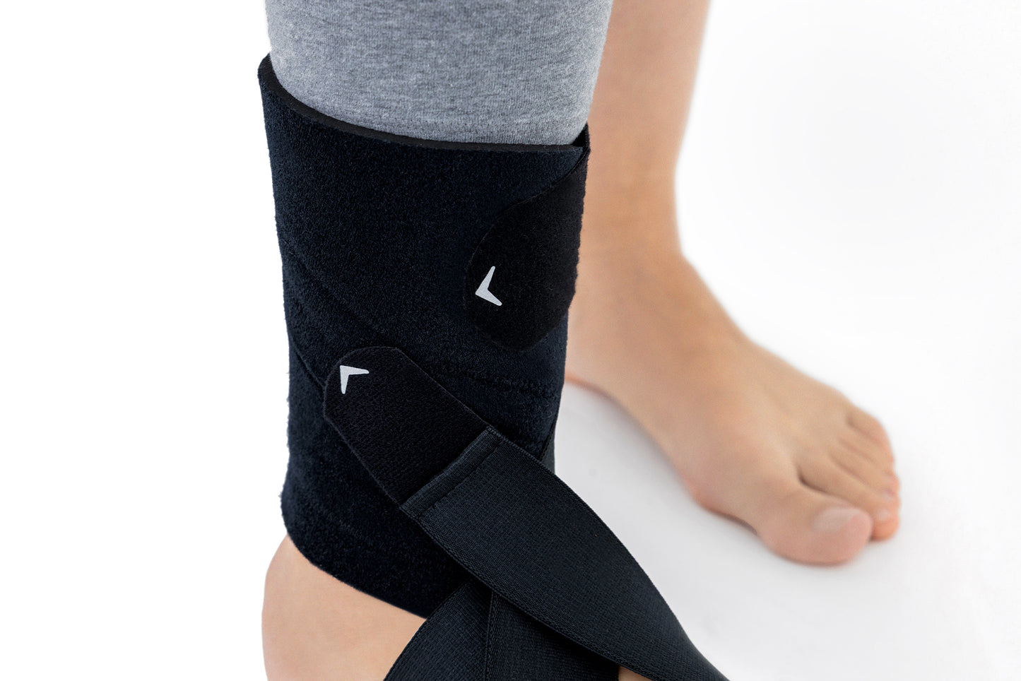 Releveur de pied avec 4 rappels élastiques croisés